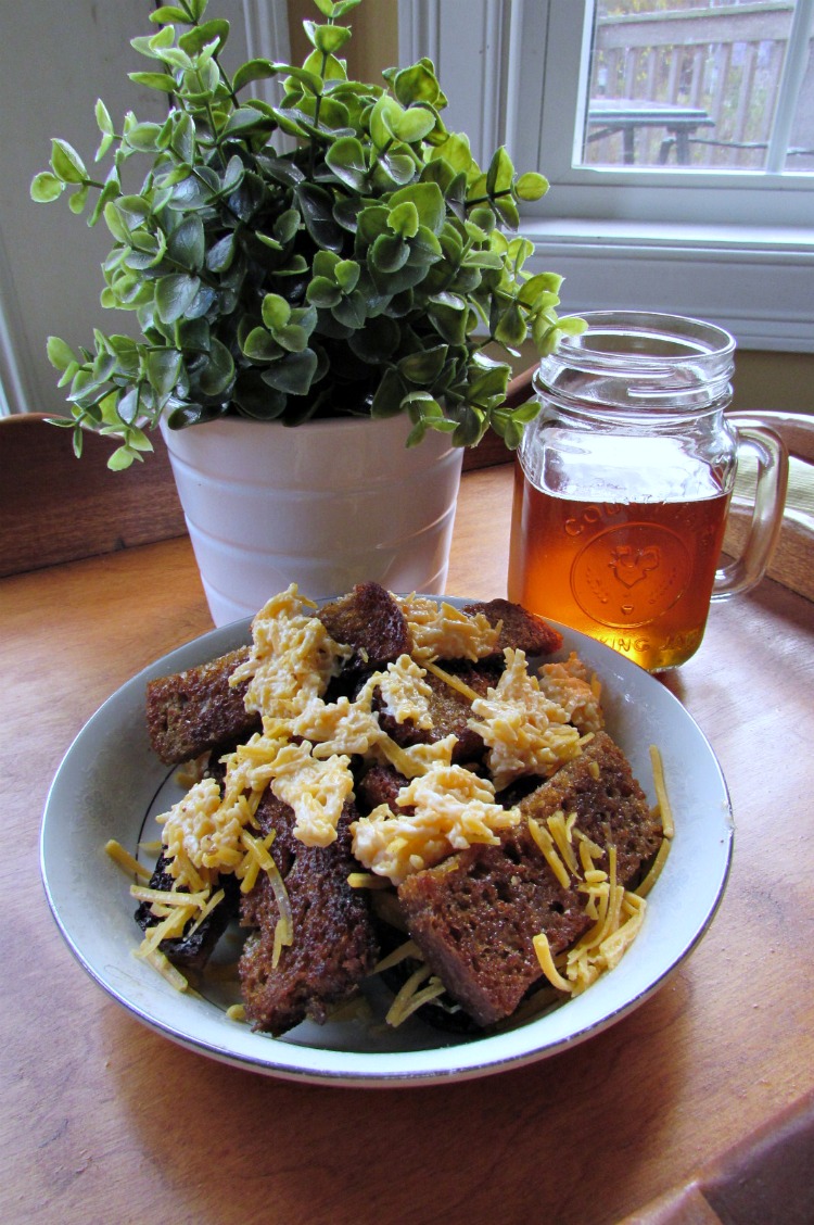 Fried bread with cheese appetizer